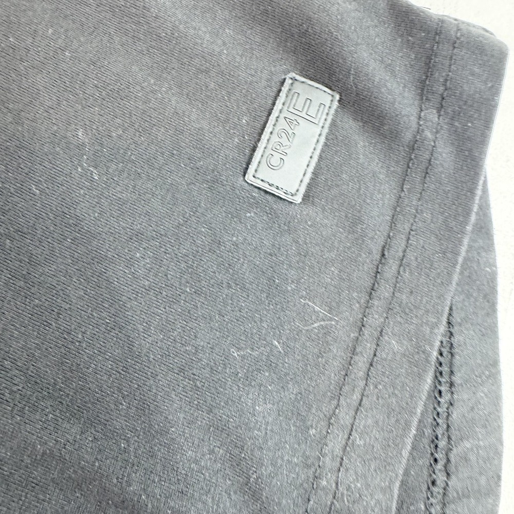CR-24 Shirt Mens XL Black Never Accept Defeat Quote Embossed Crown Graphic Tee - Picture 6 of 9